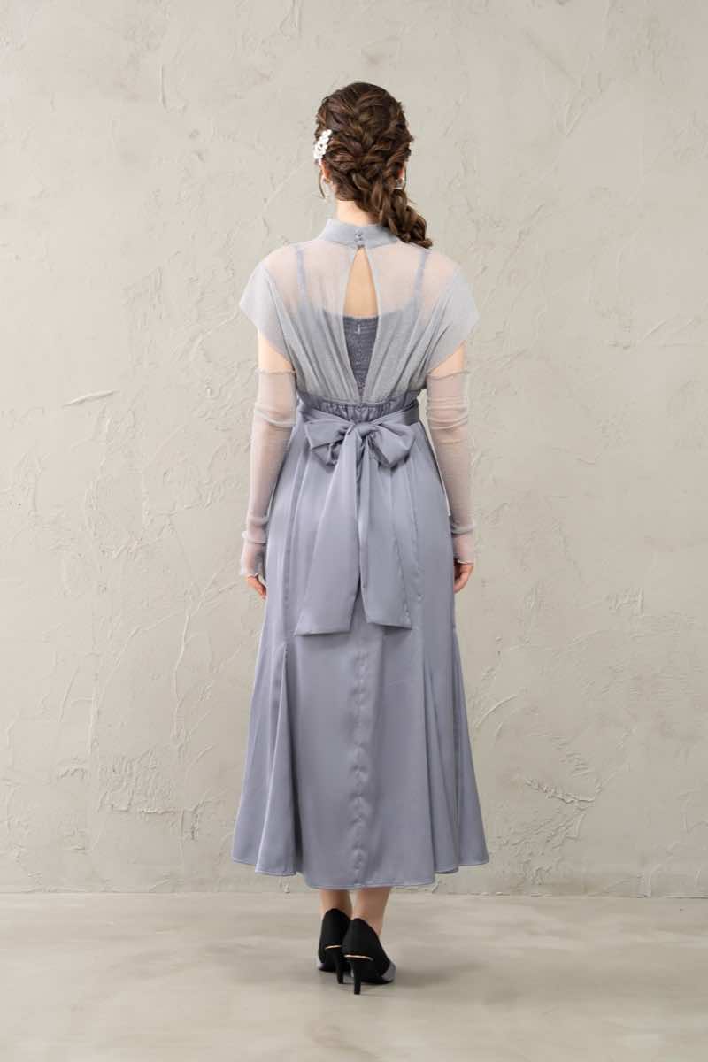 ブルーのアームカバー付きチュール×サテンドレスの商品画像4