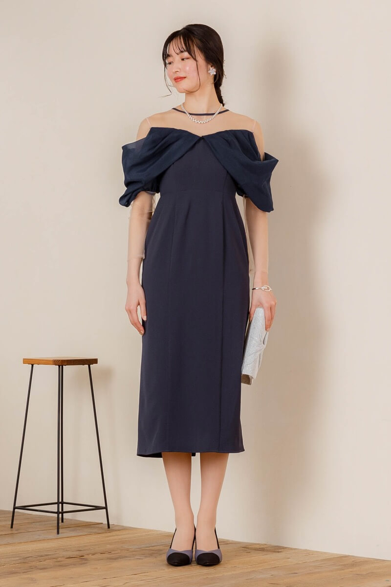アッシュネイビーのオフショルダータイトドレスの商品画像2 アッシュネイビーのオフショルダータイトドレスの商品画像2