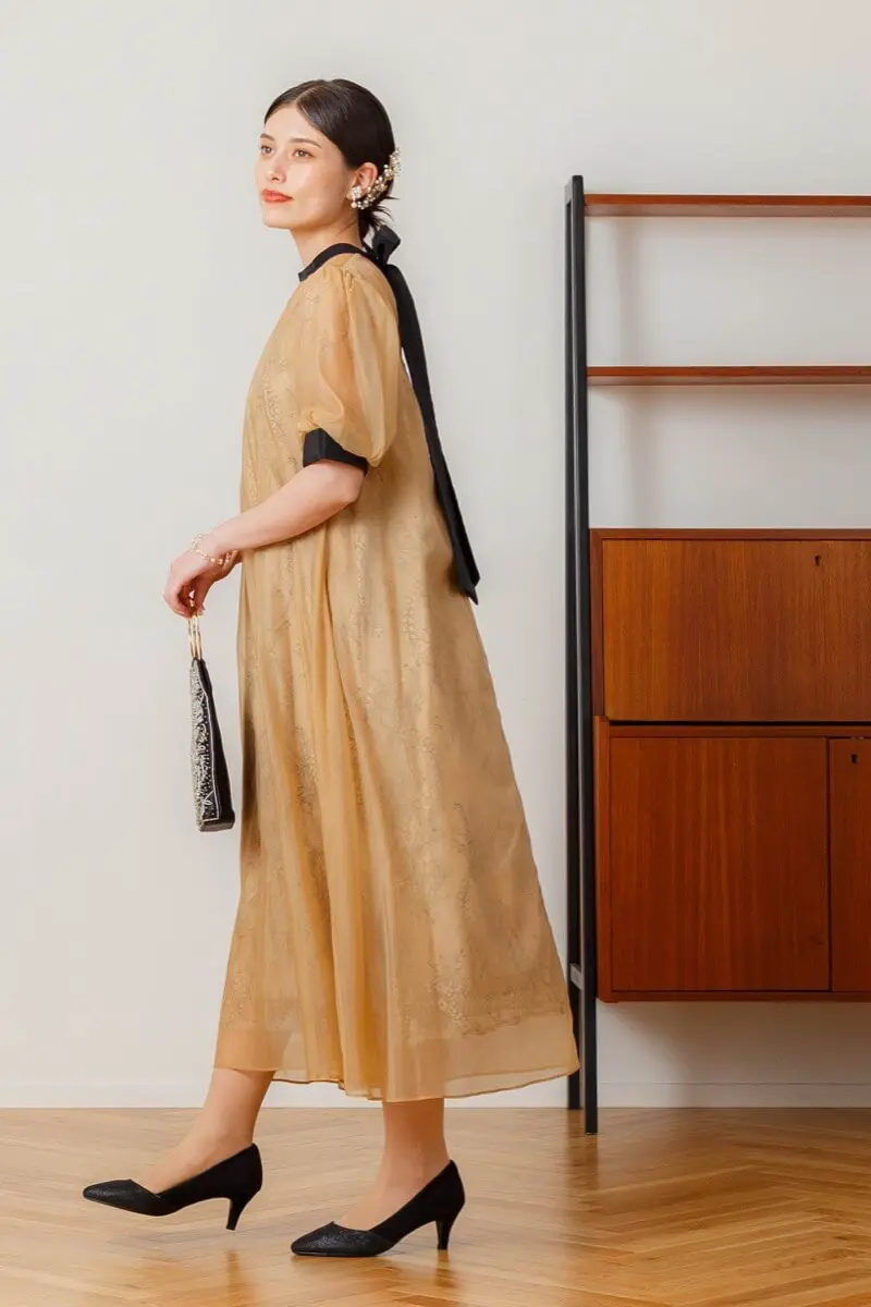 オレンジのレンタルドレス｜結婚式パーティーのレンタルドレスは
