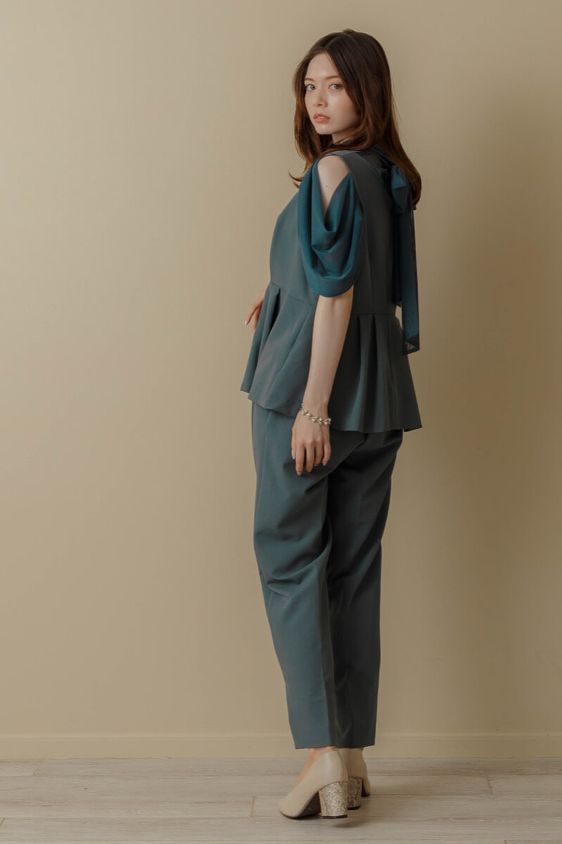 シックターコイズのオープンショルダーパンツドレスの商品画像11