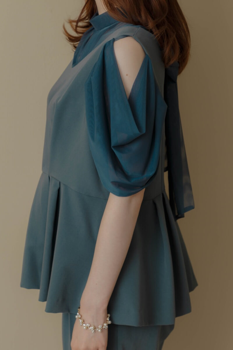 シックターコイズのオープンショルダーパンツドレスの商品画像6
