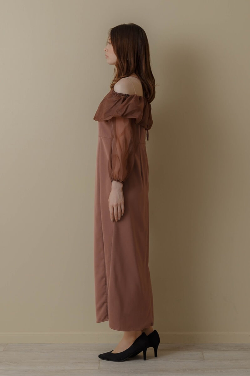 ボルドーのオフショルダーバルーンドレスの商品画像3 ボルドーのオフショルダーバルーンドレスの商品画像3