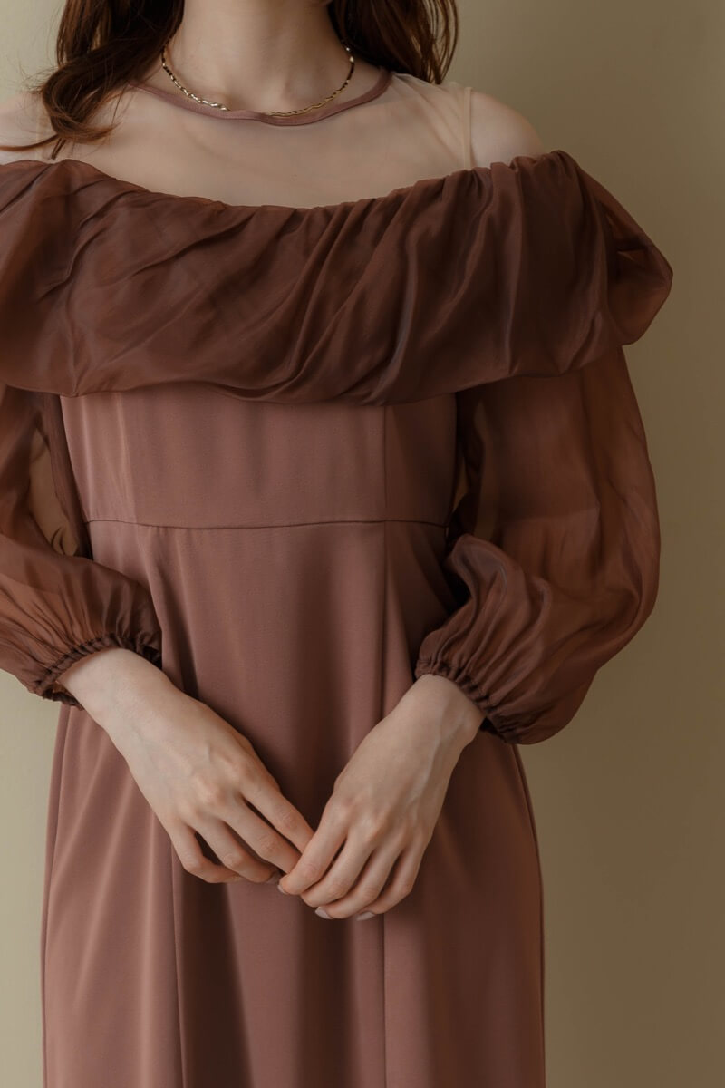 ボルドーのオフショルダーバルーンドレスの商品画像5 ボルドーのオフショルダーバルーンドレスの商品画像5