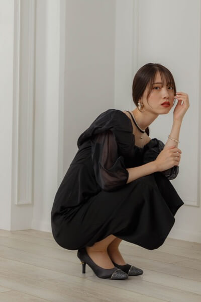 ブラックのオフショルダーバルーンドレス | LE' RURE | M | A-2878