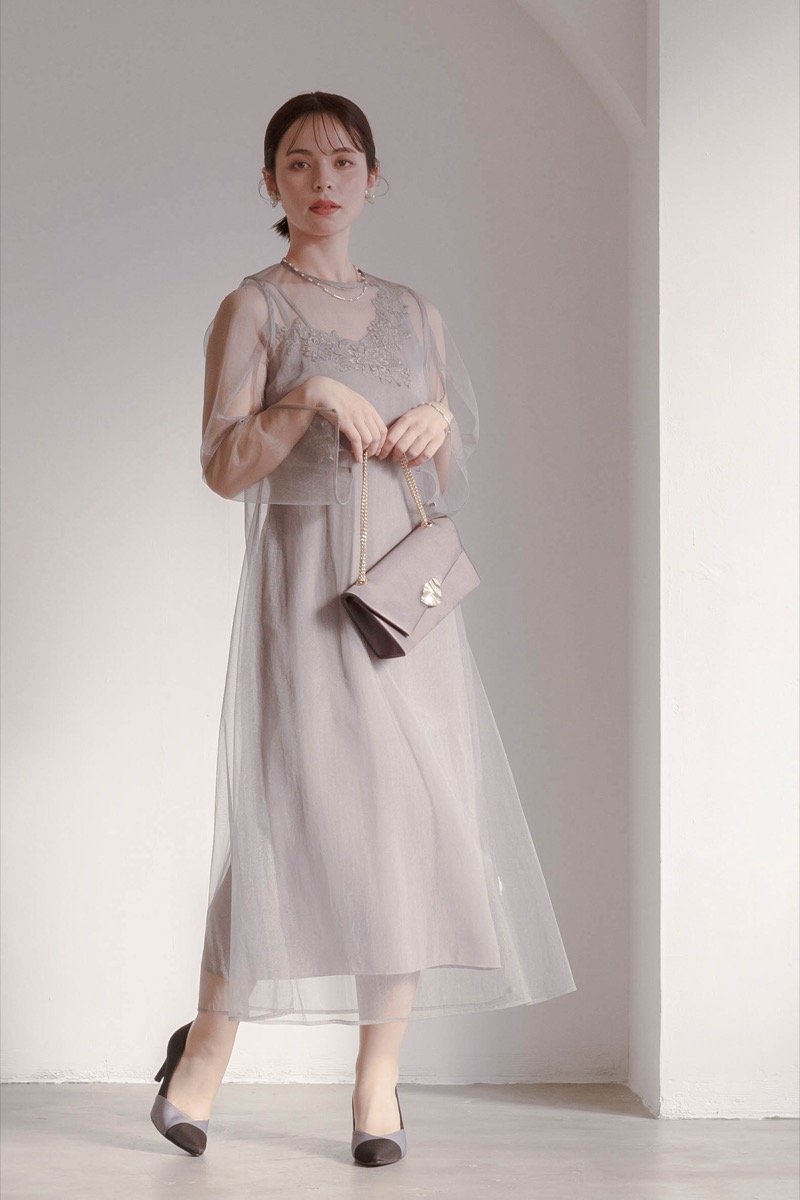 グレーのシアーチュール2wayドレス