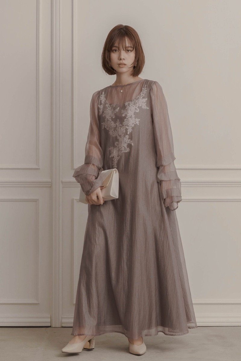 ブラウンのシアーオーガンジーAラインドレス