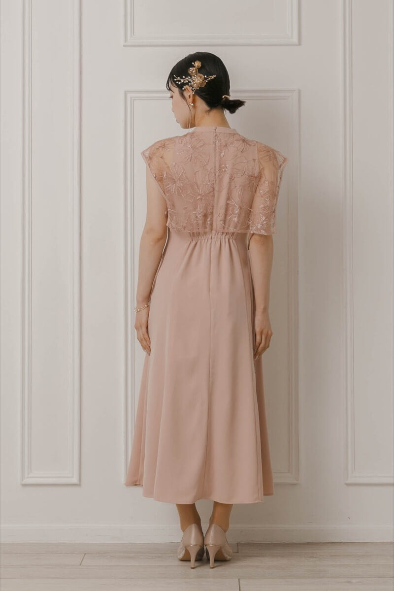 ピンクのスパンコールレースドレスの商品画像4 ピンクのスパンコールレースドレスの商品画像4