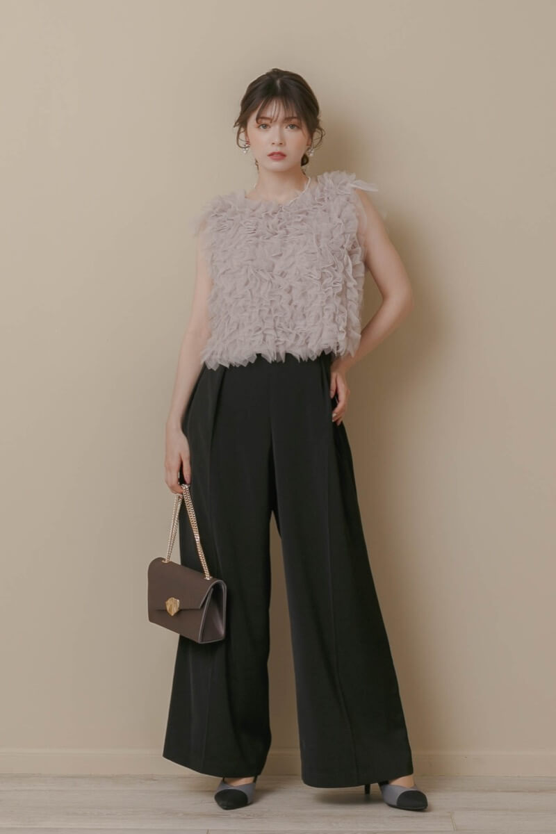 ブラックのチュールトップスセットパンツドレス