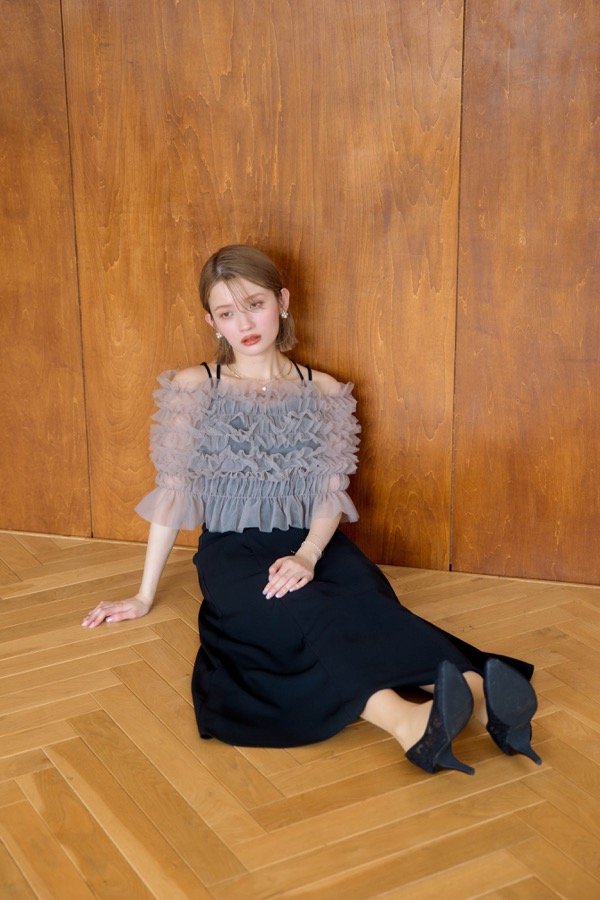 グレージュ×ブラックのシャーリングチュールトップス付きドレス | metoi | L | A-2954