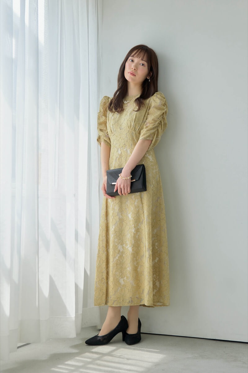 イエローの総レースダブルバックリボンドレスの商品画像10