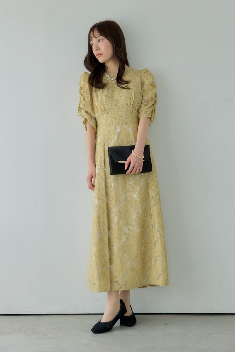イエローの総レースダブルバックリボンドレスの商品画像2