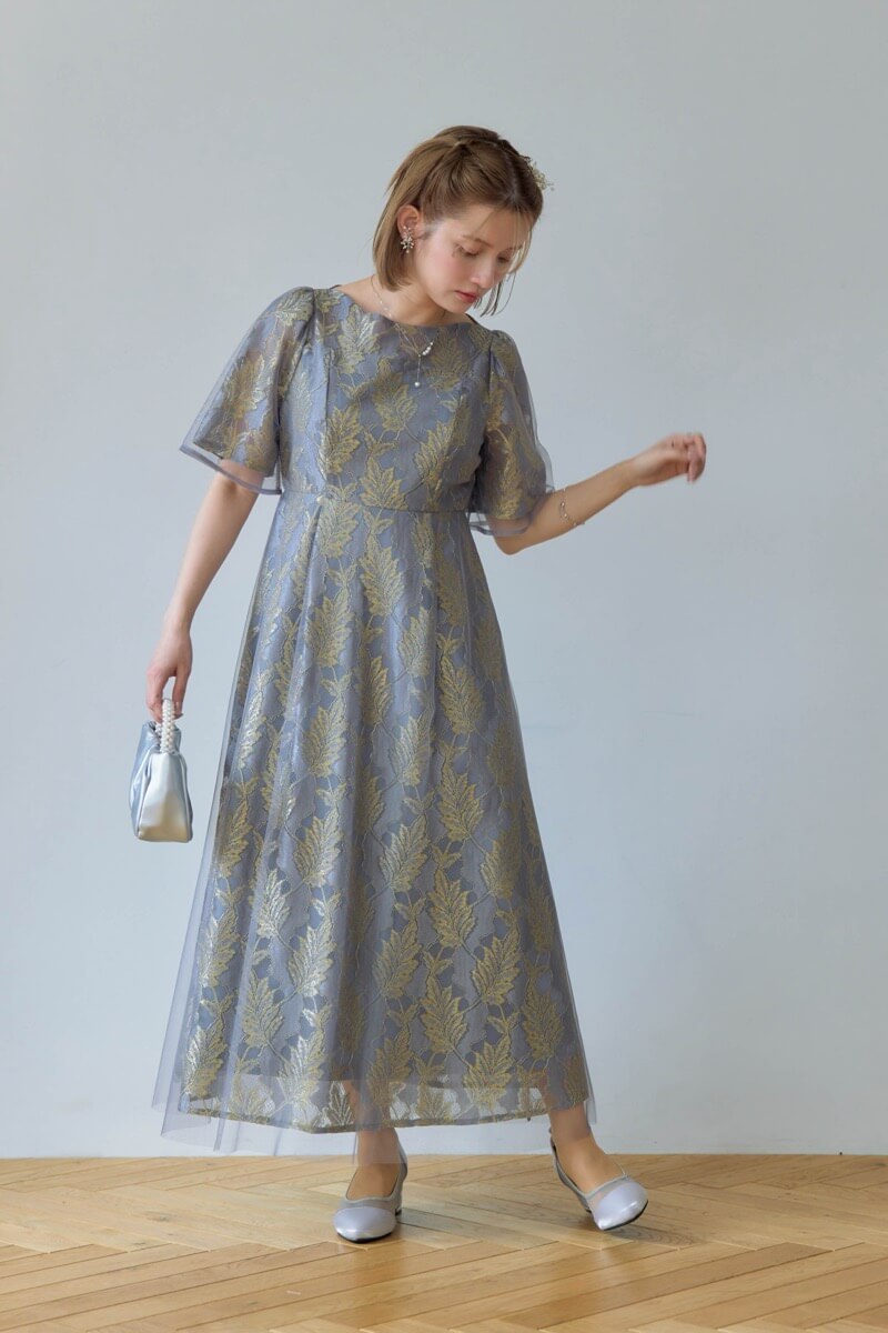 ブルーのラメジャガードドレス