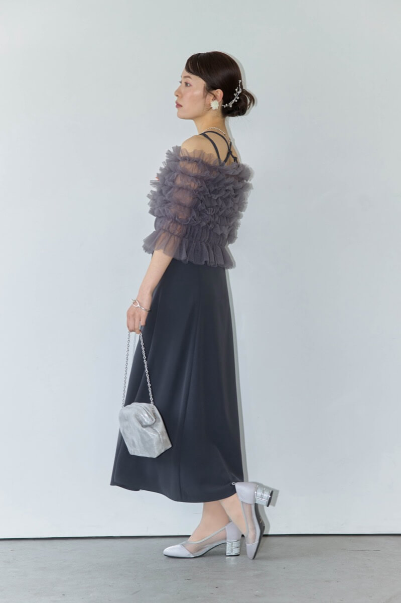 ダークグレーのシャーリングチュールトップス付きドレスの商品画像11 ダークグレーのシャーリングチュールトップス付きドレスの商品画像11