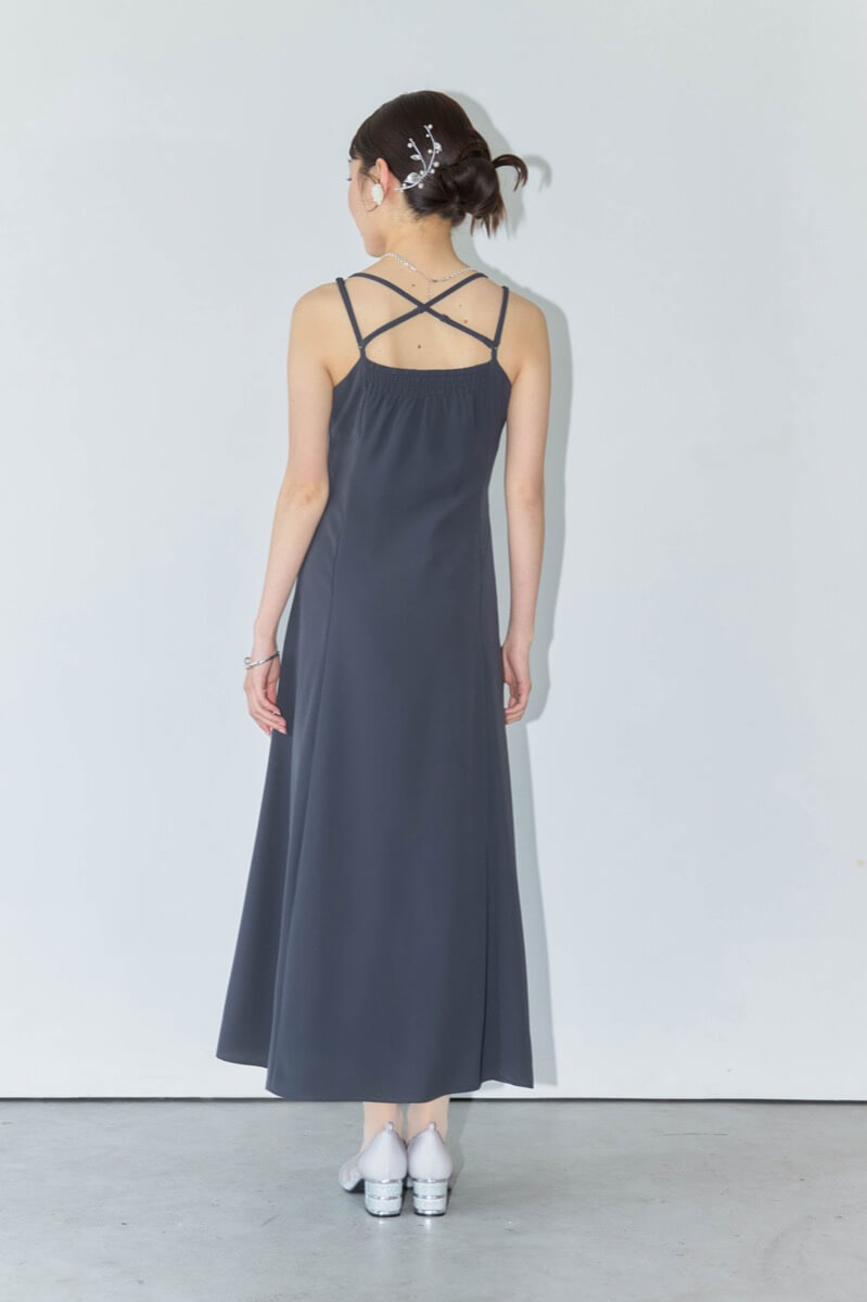 ダークグレーのシャーリングチュールトップス付きドレスの商品画像8 ダークグレーのシャーリングチュールトップス付きドレスの商品画像8