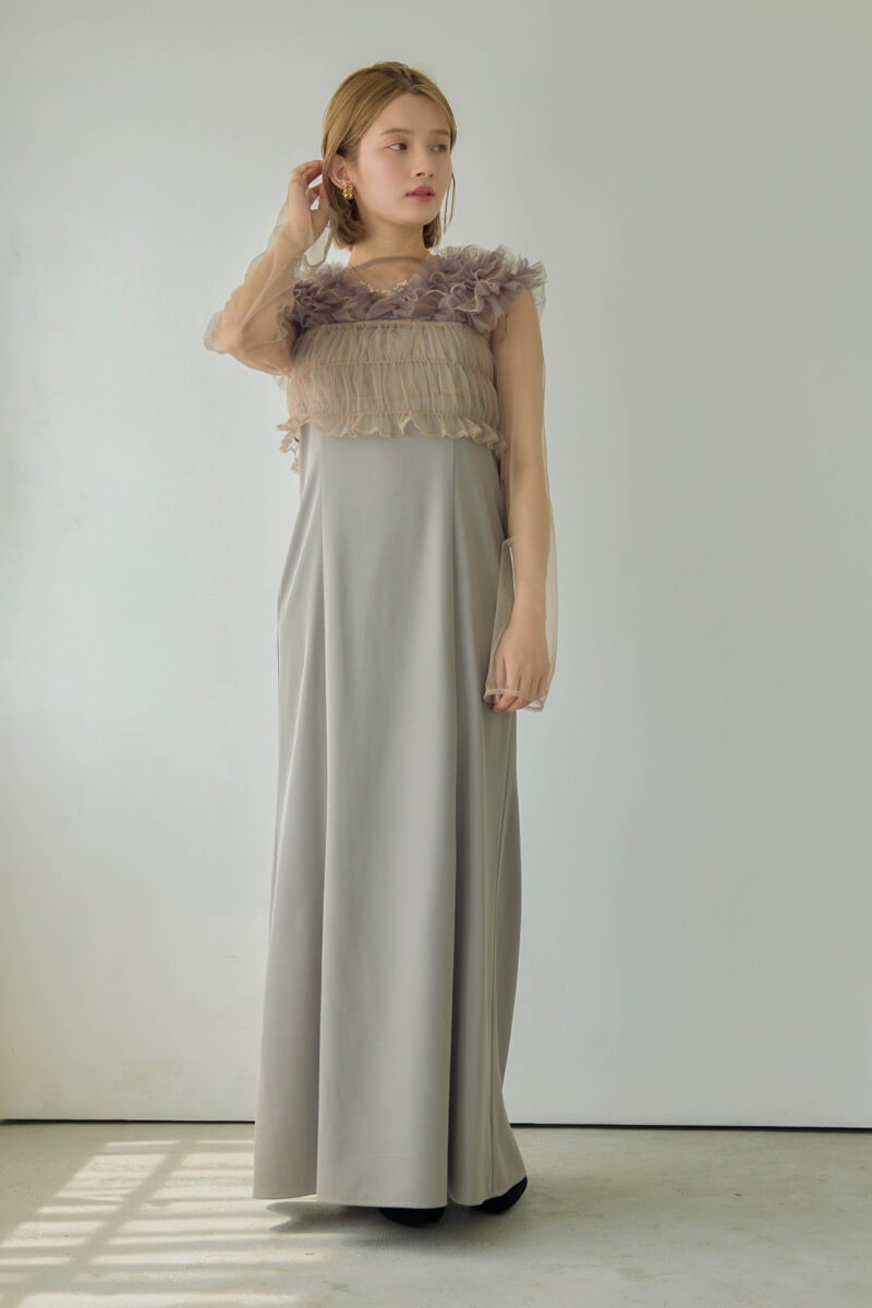 ベージュのMany wayチュールドレスの商品画像11