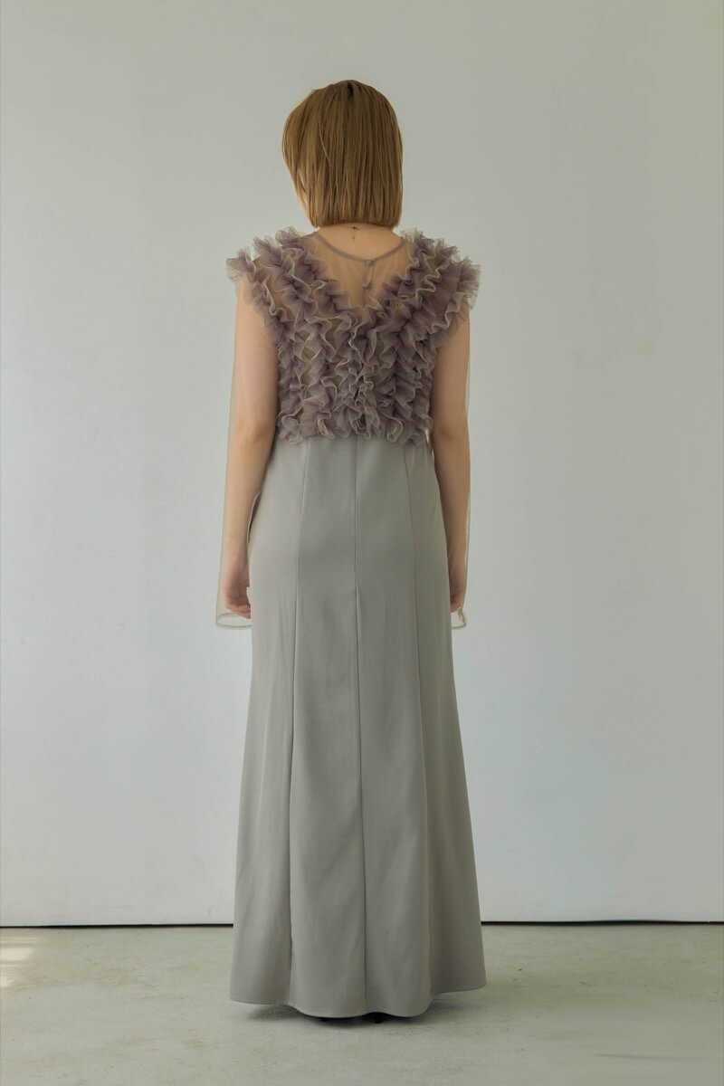 ベージュのMany wayチュールドレスの商品画像4