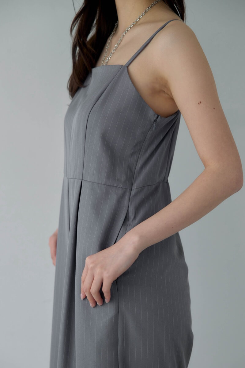 グレーのジャケット付きオールインワンの商品画像6