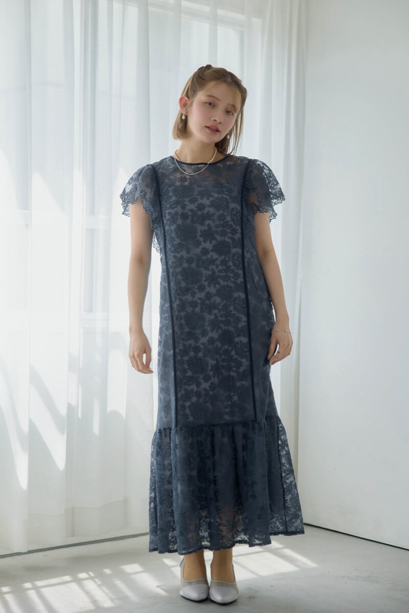 ネイビーのフラワーレースドレスの商品画像7