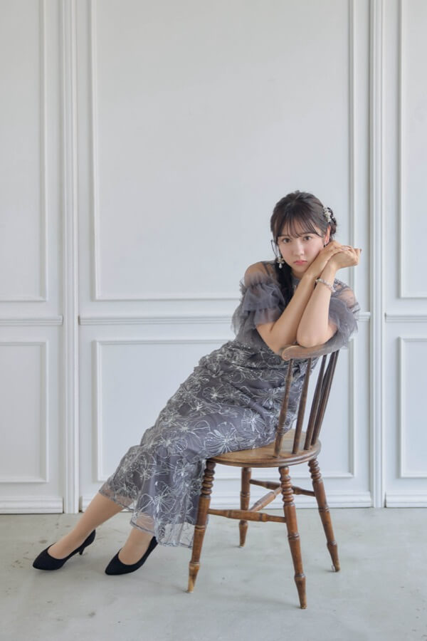 チャコールのスパンコール刺繍レースドレス | ANDRESD | L | A-3001