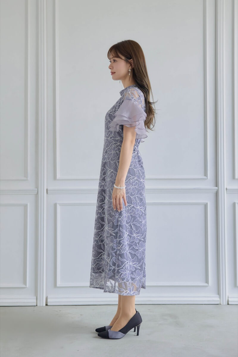 ブルーのフリルスリーブスパンコールドレスの商品画像3 ブルーのフリルスリーブスパンコールドレスの商品画像3