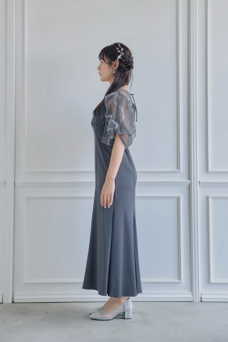 グレーのグラフィティスリーブドレスの商品画像3