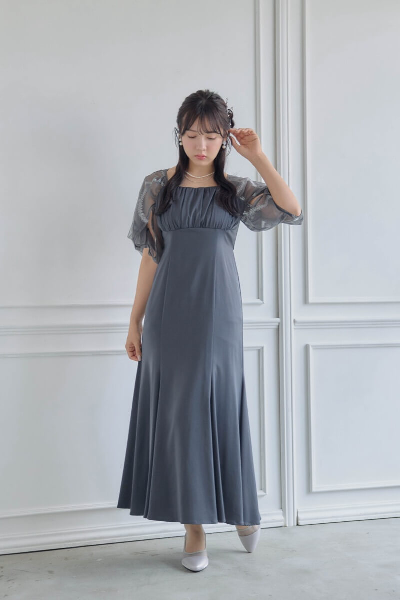 グレーのグラフィティスリーブドレスの商品画像8