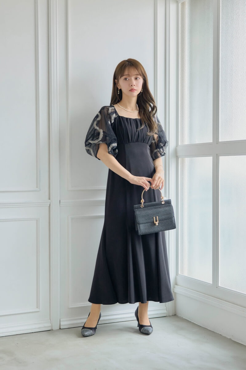 ブラックのグラフィティスリーブドレスの商品画像8