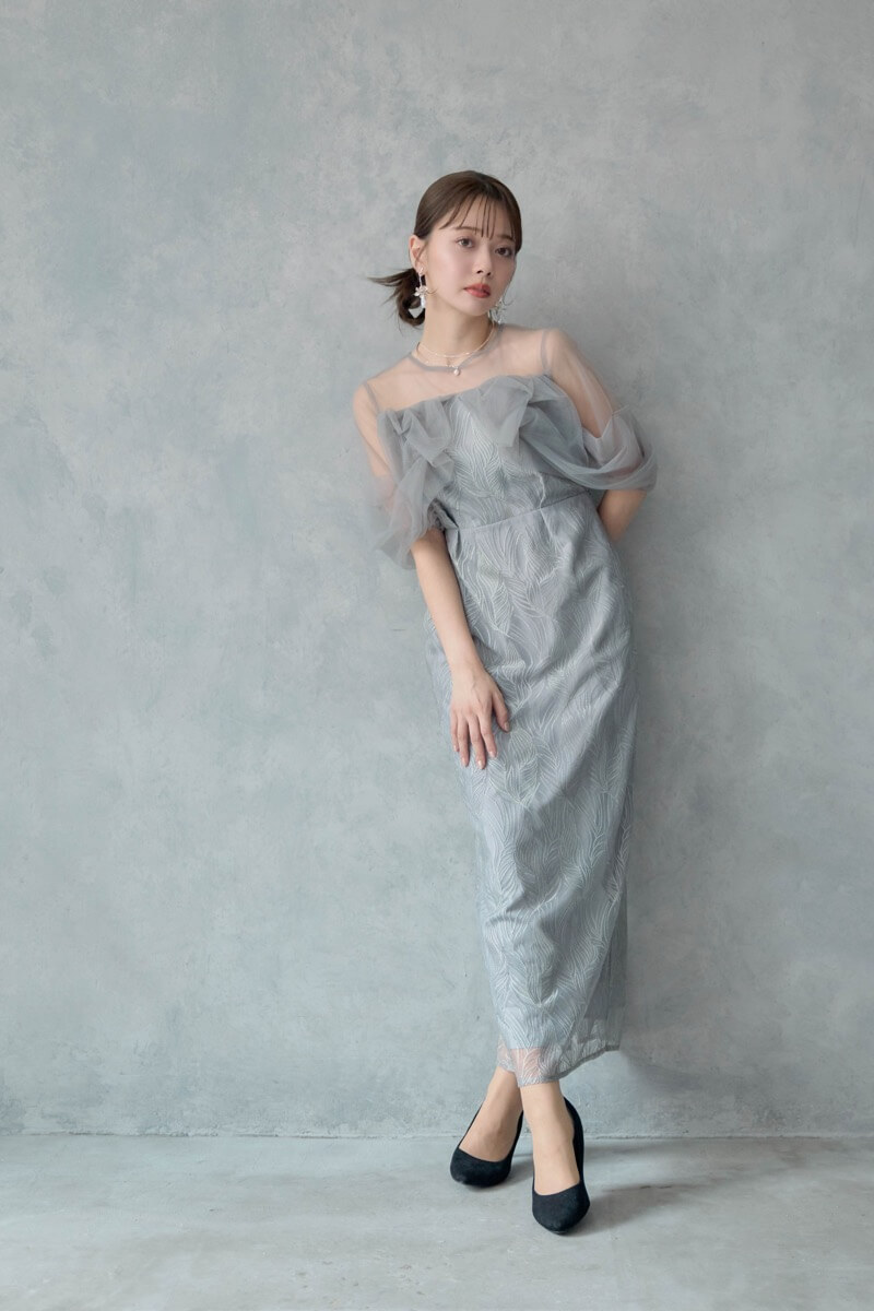 グレーのトルナードペンシルドレスの商品画像12