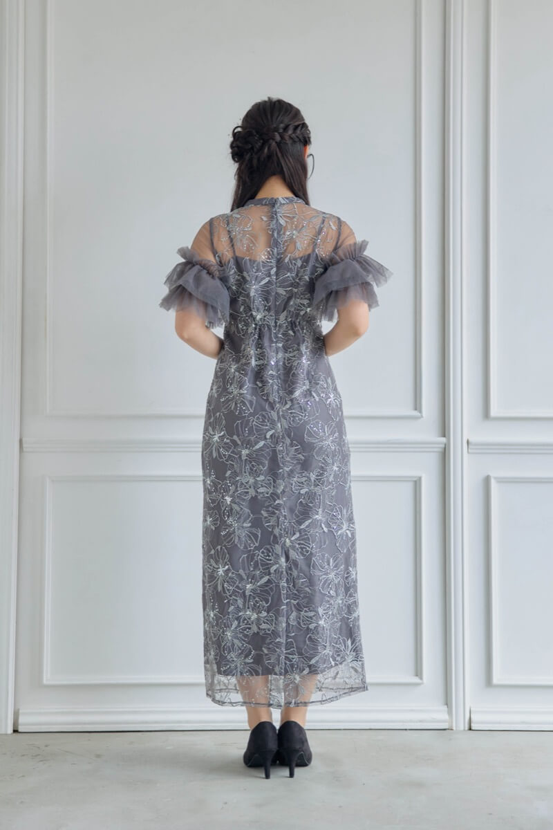 チャコールのスパンコール刺繍レースドレスの商品画像4