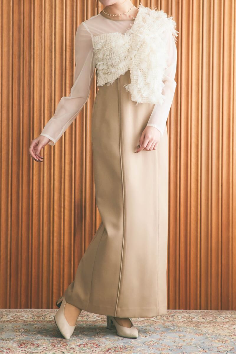 ベージュのフリンジグリッターノットドレスの商品画像11