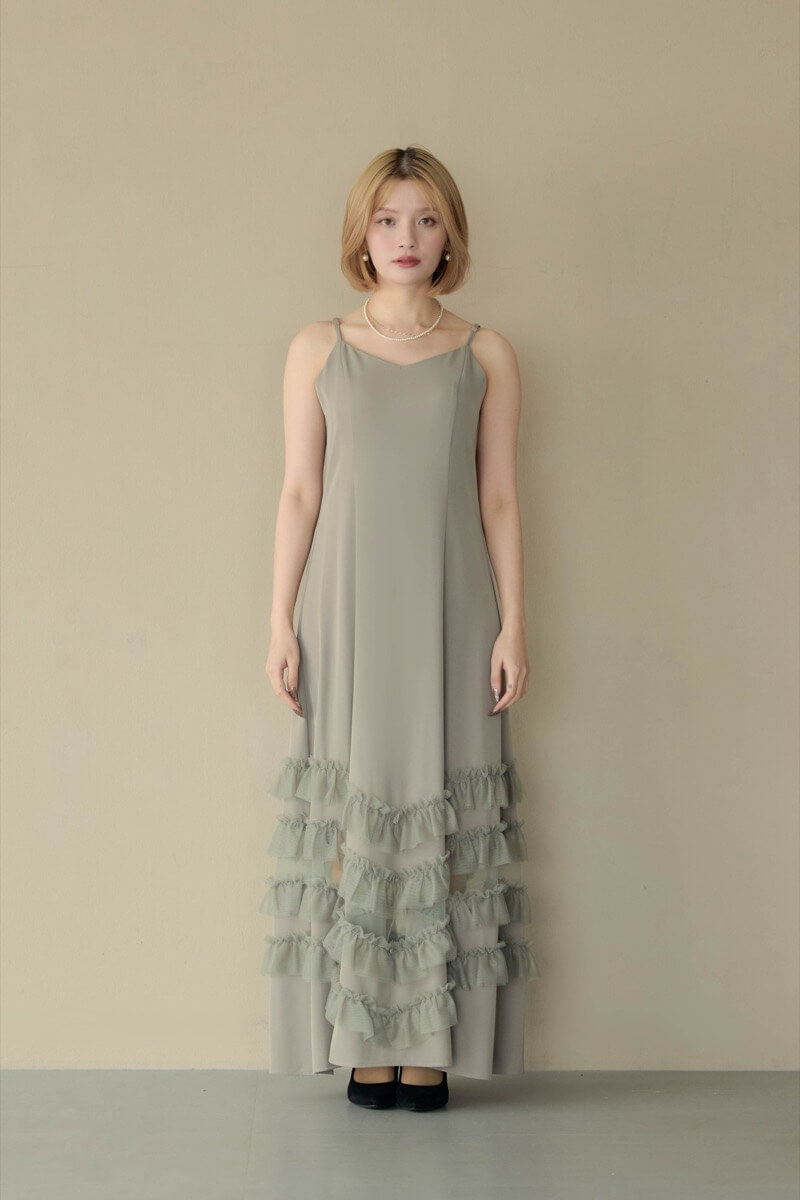 グレージュのトランスペアレントヘムセットアップドレスの商品画像7