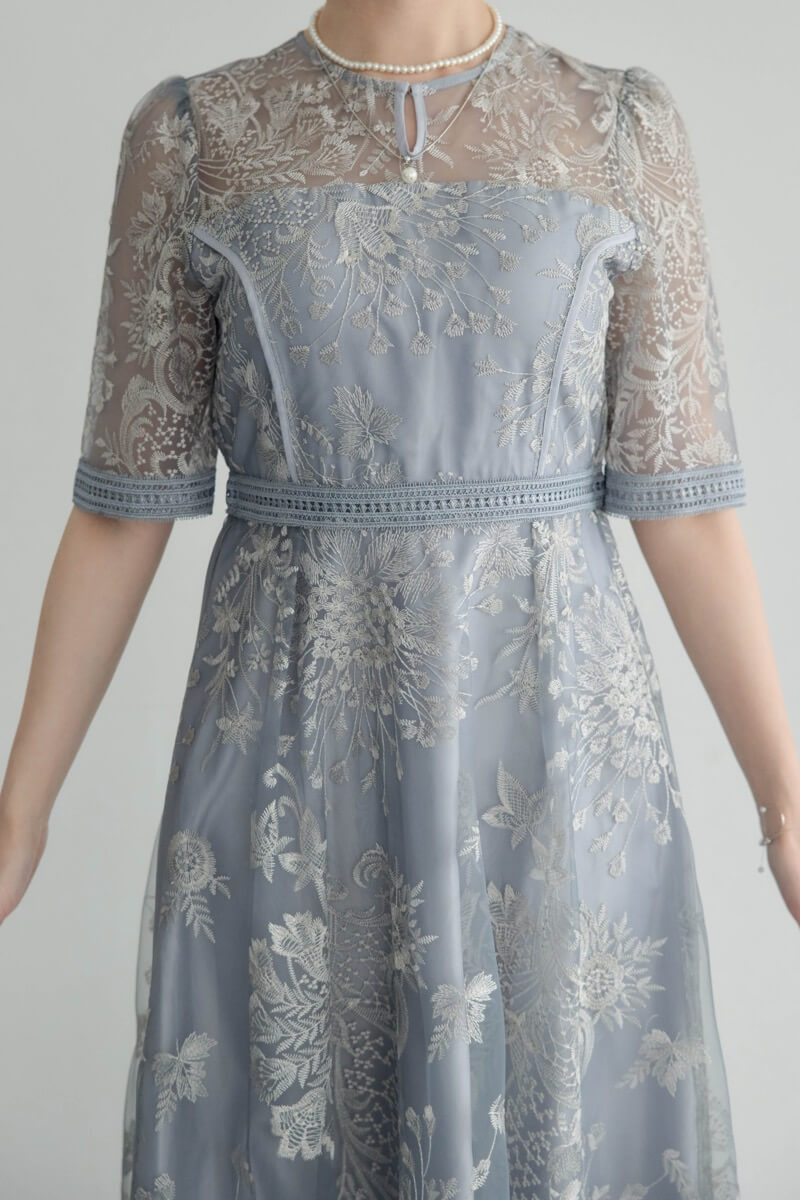 ブルーのラダーレースドレスの商品画像5