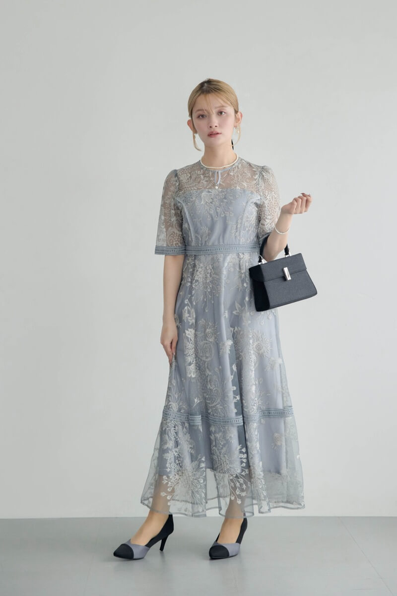 ブルーのラダーレースドレスの商品画像8