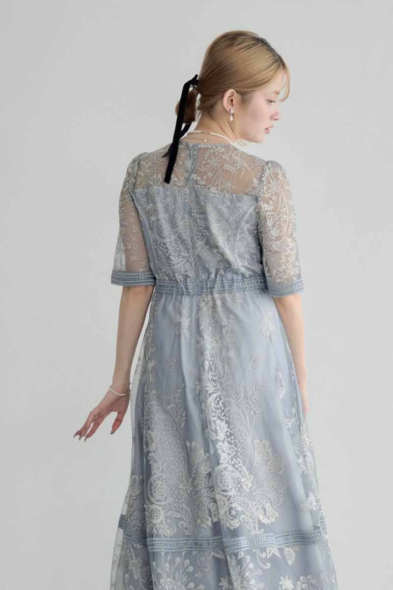 ブルーのラダーレースドレスの商品画像9