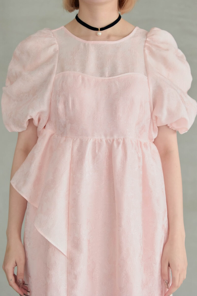 ピンクのバブルスリーブジャガードドレスの商品画像5